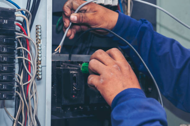 Best Affordable Emergency Electrician  in Moriarty, NM